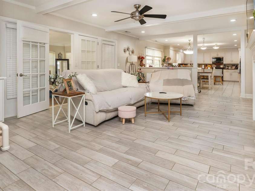 717 Pilgrim Forest Drive, Monroe, NC 28110.  MLS# CAR4422663, YatesRealty ID 50620. 