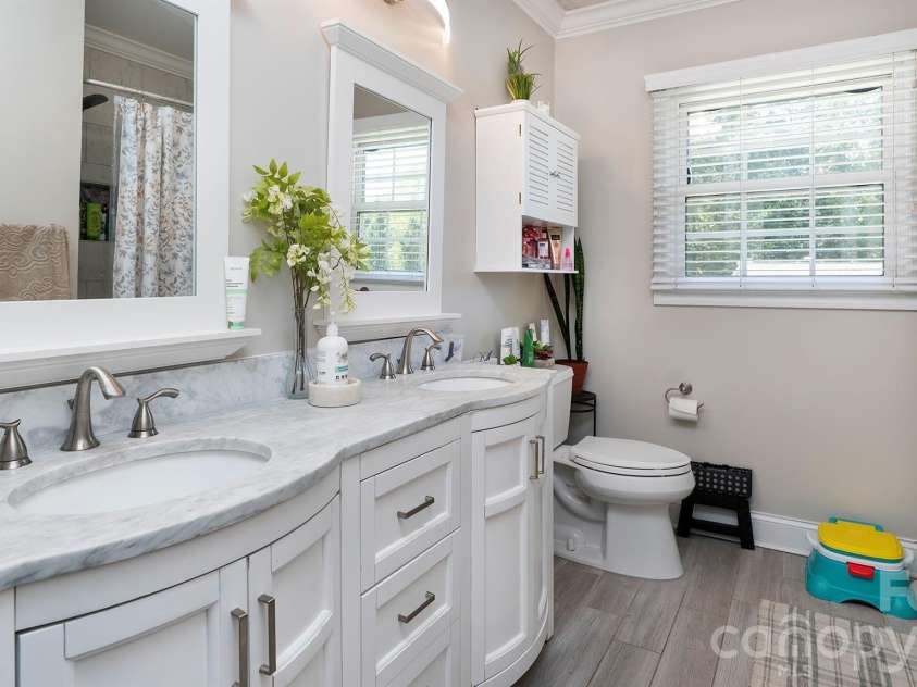717 Pilgrim Forest Drive, Monroe, NC 28110.  MLS# CAR4422663, YatesRealty ID 50620. 