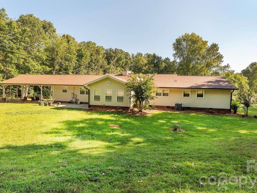 717 Pilgrim Forest Drive, Monroe, NC 28110.  MLS# CAR4422663, YatesRealty ID 50620. 