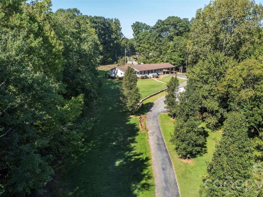 717 Pilgrim Forest Drive, Monroe, NC 28110.  MLS# CAR4422663, YatesRealty ID 50620. 