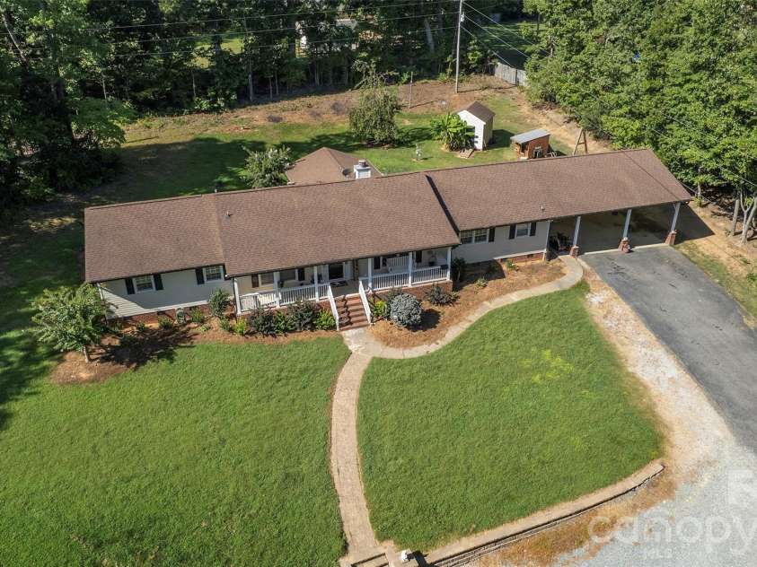 717 Pilgrim Forest Drive, Monroe, NC 28110.  MLS# CAR4422663, YatesRealty ID 50620. 