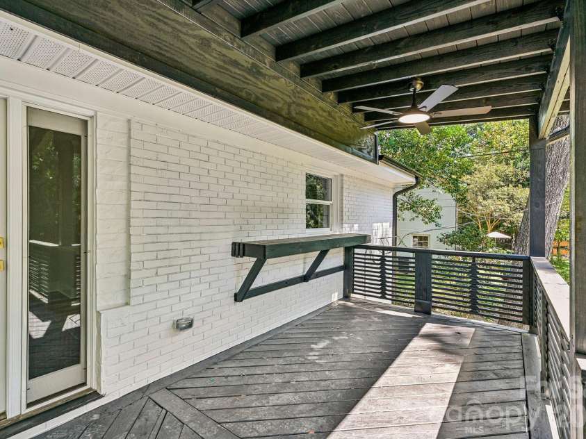 4908 Zephyr Lane, Charlotte, NC 28209.  MLS# CAR4424170, YatesRealty ID 50621. 