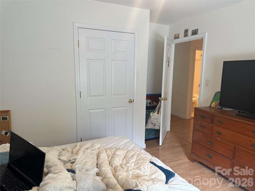 6 Kendrick Court, Flat Rock, NC 28731.  MLS# CAR4414981, YatesRealty ID 50622. 2nd bedroom