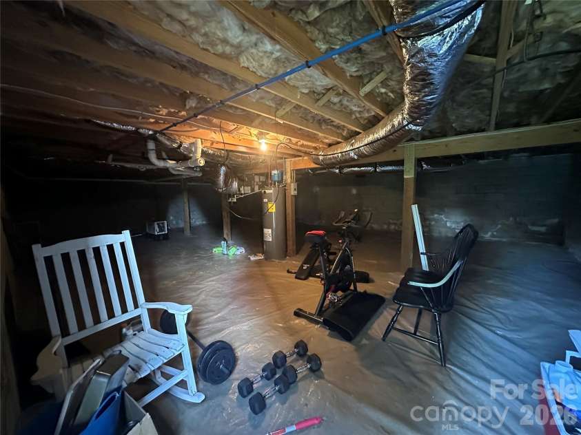 6 Kendrick Court, Flat Rock, NC 28731.  MLS# CAR4414981, YatesRealty ID 50622. Dry Crawl space