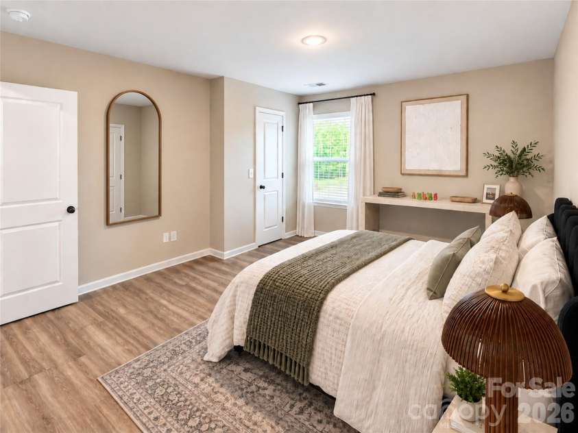 2220 Dardan Woods Drive, Charlotte, NC 28215.  MLS# CAR4424073, YatesRealty ID 50624. 