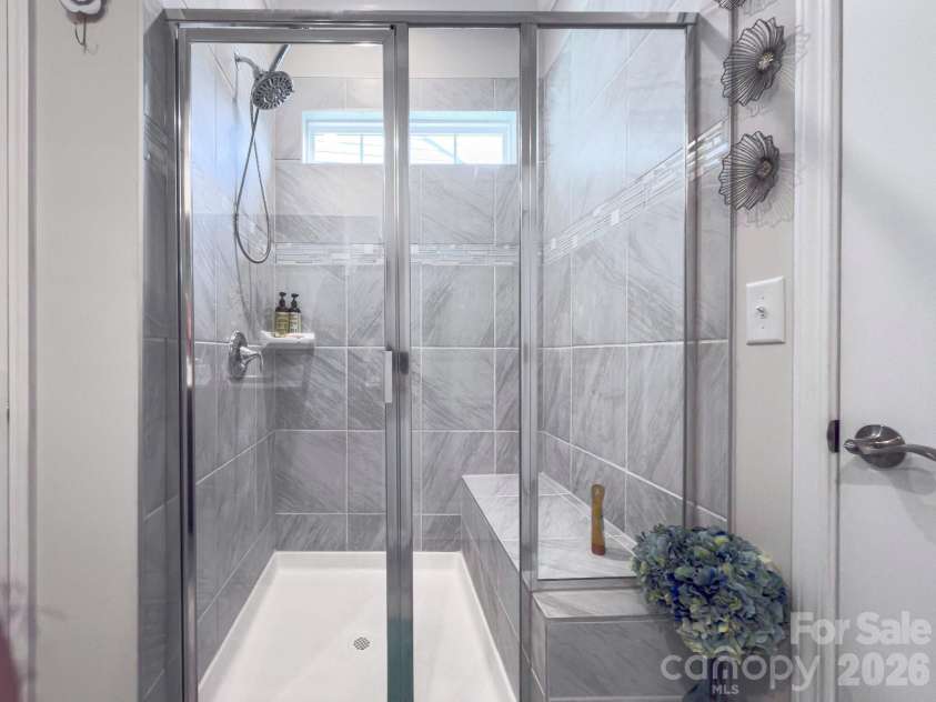 4046 Havenport Circle, Tega Cay, SC 29708.  MLS# CAR4423988, YatesRealty ID 50625. 