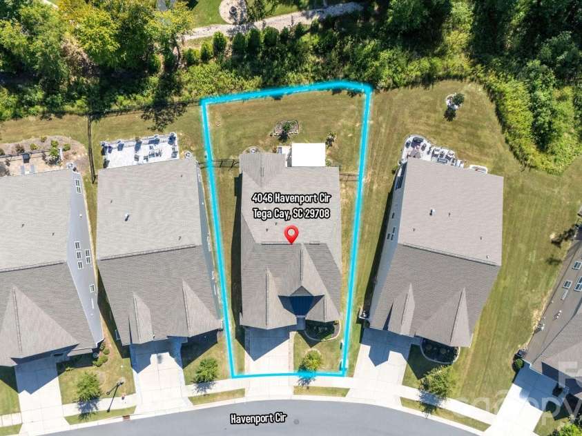 4046 Havenport Circle, Tega Cay, SC 29708.  MLS# CAR4423988, YatesRealty ID 50625. 
