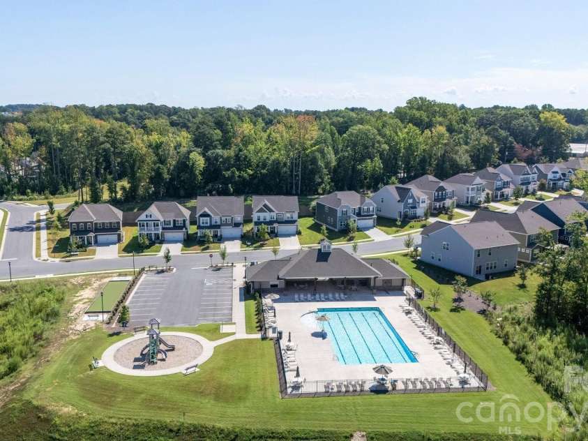 4046 Havenport Circle, Tega Cay, SC 29708.  MLS# CAR4423988, YatesRealty ID 50625. 