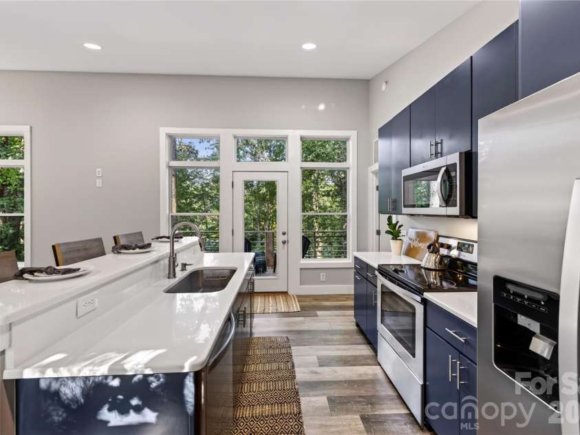 59 Country Cove Court, Leicester, NC 28748.  MLS# CAR4423735, YatesRealty ID 50627. This kitchen though!