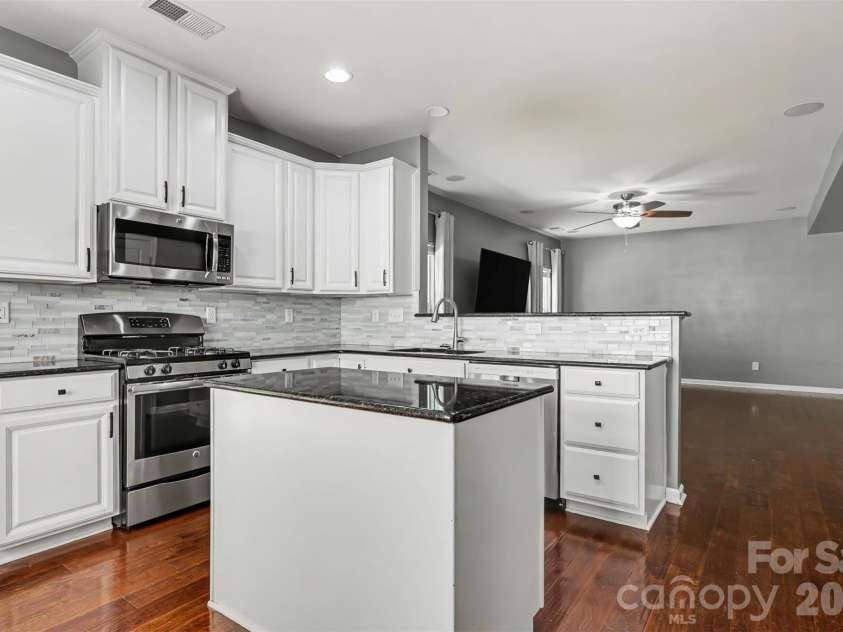 1770 Felts Parkway, Fort Mill, SC 29715.  MLS# CAR4424077, YatesRealty ID 50628. 