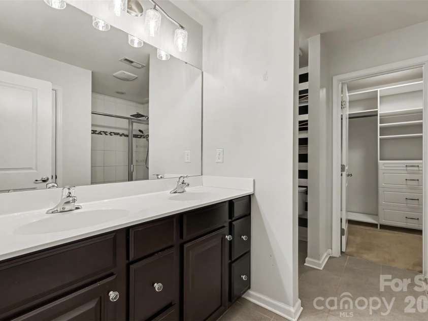 1770 Felts Parkway, Fort Mill, SC 29715.  MLS# CAR4424077, YatesRealty ID 50628. 