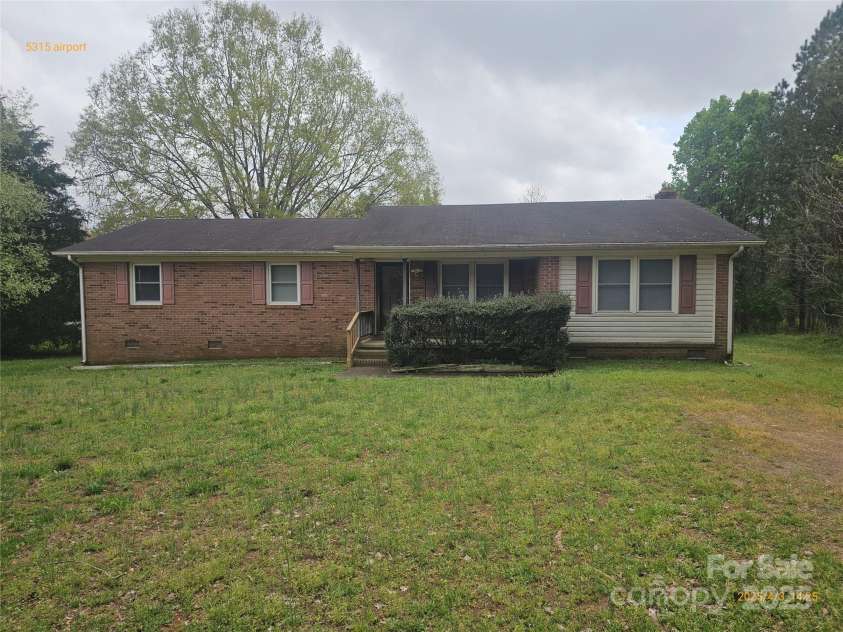 13316 Rocky River Road, Davidson, NC 28036.  MLS# CAR4234445, YatesRealty ID 5063. 