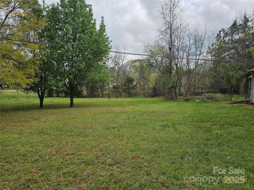 13316 Rocky River Road, Davidson, NC 28036.  MLS# CAR4234445, YatesRealty ID 5063. 