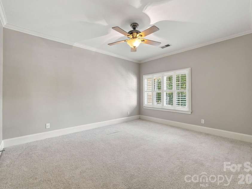 3504 Winslow Green Drive, Charlotte, NC 28210.  MLS# CAR4423017, YatesRealty ID 50631. 