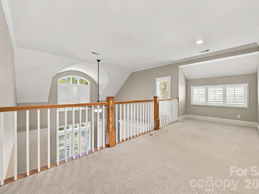 3504 Winslow Green Drive, Charlotte, NC 28210.  MLS# CAR4423017, YatesRealty ID 50631. 