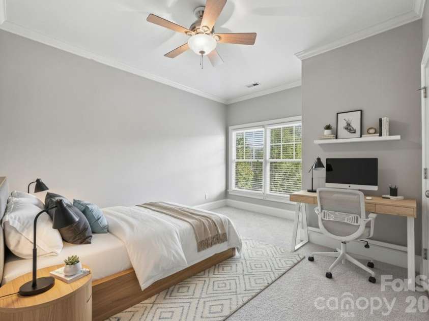 3504 Winslow Green Drive, Charlotte, NC 28210.  MLS# CAR4423017, YatesRealty ID 50631. 
