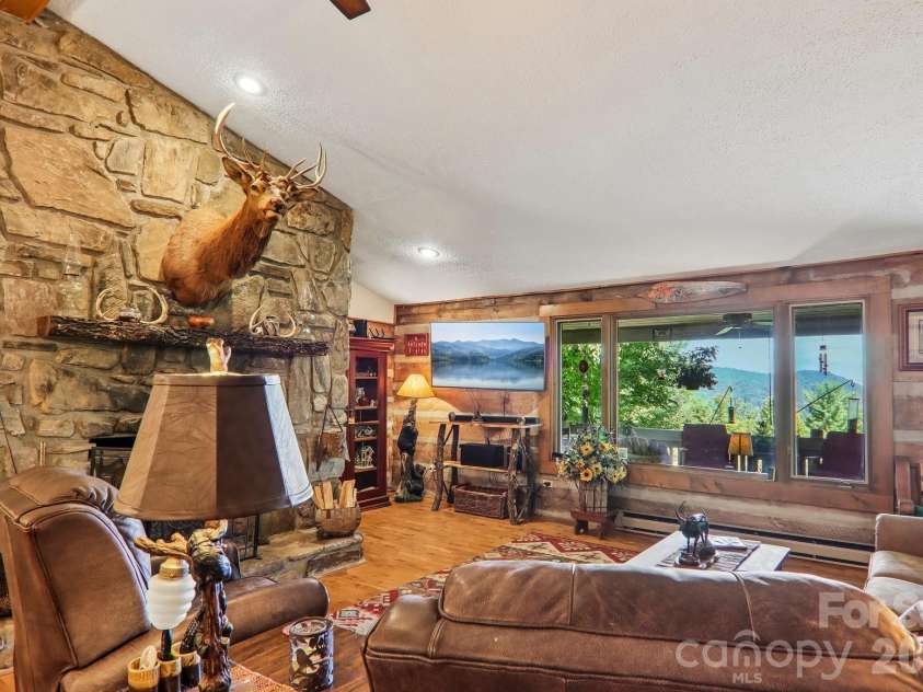 782 Setzer Cove Road, Maggie Valley, NC 28751.  MLS# CAR4421807, YatesRealty ID 50632. 