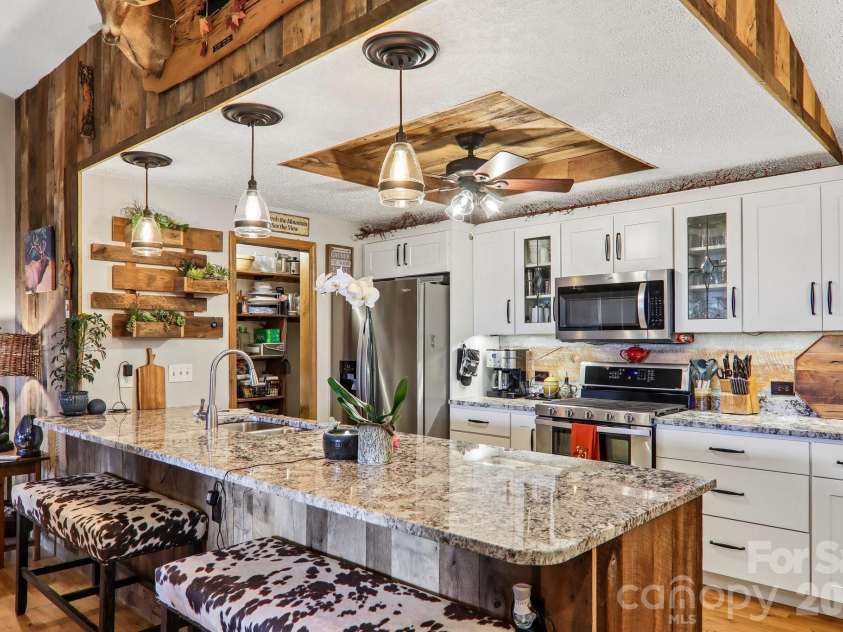 782 Setzer Cove Road, Maggie Valley, NC 28751.  MLS# CAR4421807, YatesRealty ID 50632. 