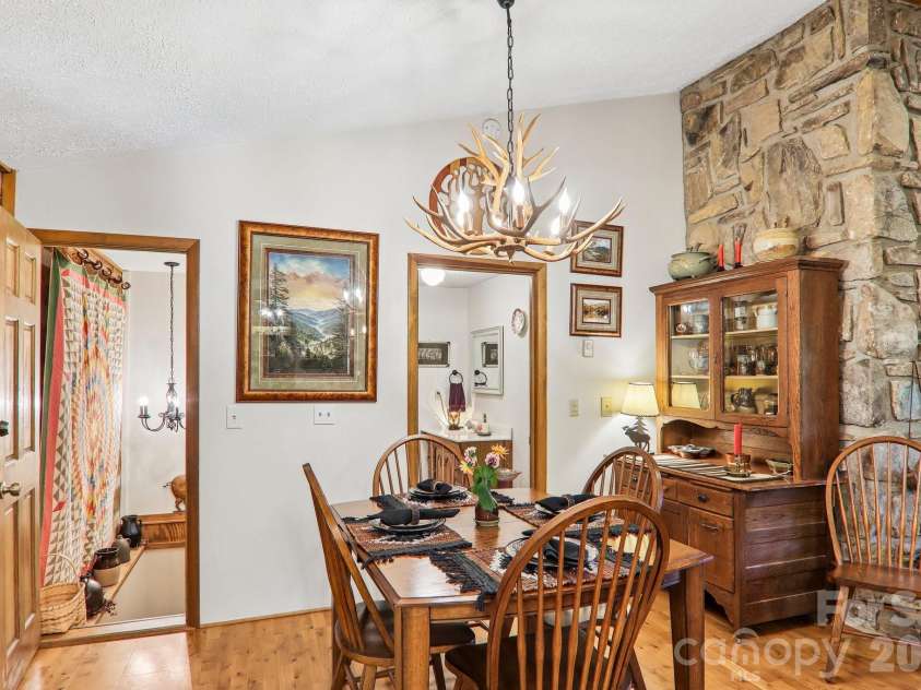 782 Setzer Cove Road, Maggie Valley, NC 28751.  MLS# CAR4421807, YatesRealty ID 50632. 