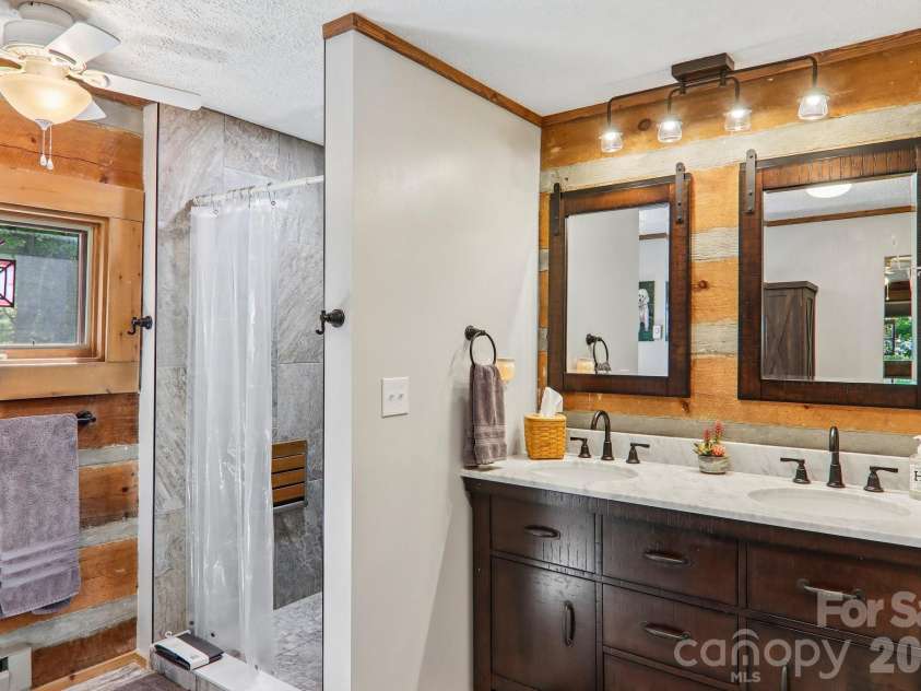 782 Setzer Cove Road, Maggie Valley, NC 28751.  MLS# CAR4421807, YatesRealty ID 50632. 
