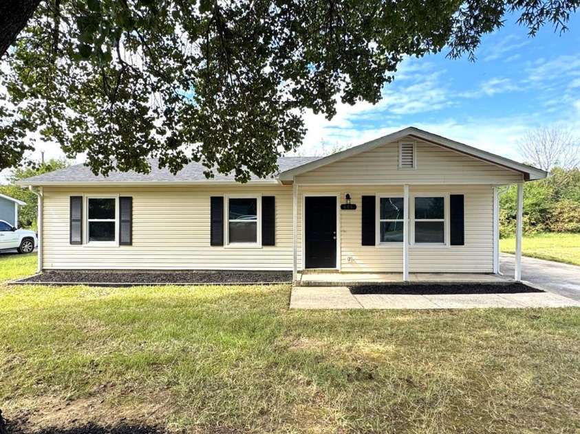 606 Creekridge Road, Monroe, NC 28110.  MLS# CAR4424158, YatesRealty ID 50633. Front of House