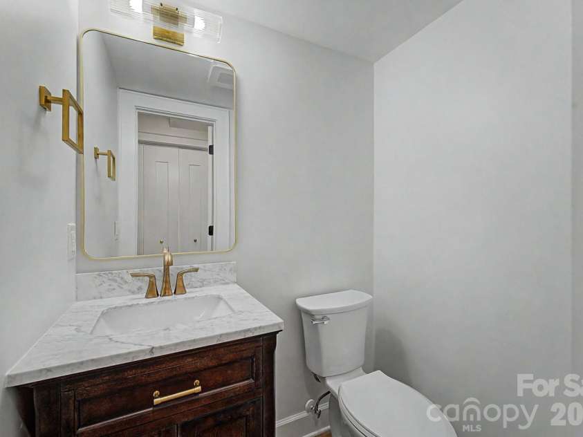 186 Sylvan Heights Drive, Sylva, NC 28773.  MLS# CAR4421307, YatesRealty ID 50635. 