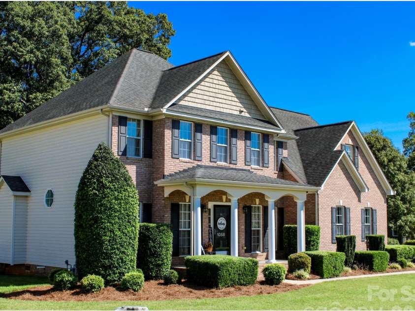 1058 Lilac Lane, Salisbury, NC 28147.  MLS# CAR4424096, YatesRealty ID 50636. 