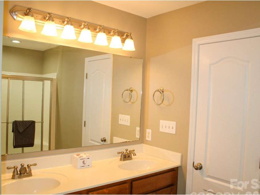 1058 Lilac Lane, Salisbury, NC 28147.  MLS# CAR4424096, YatesRealty ID 50636. 