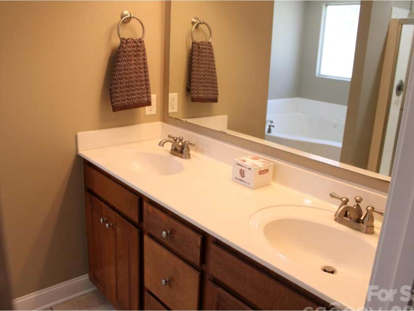 1058 Lilac Lane, Salisbury, NC 28147.  MLS# CAR4424096, YatesRealty ID 50636. 