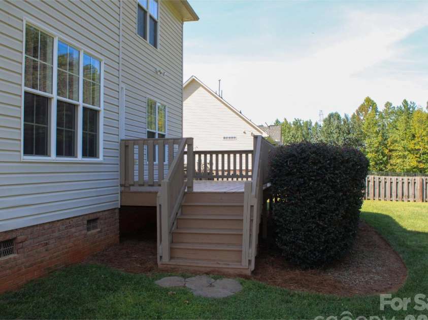 1058 Lilac Lane, Salisbury, NC 28147.  MLS# CAR4424096, YatesRealty ID 50636. 