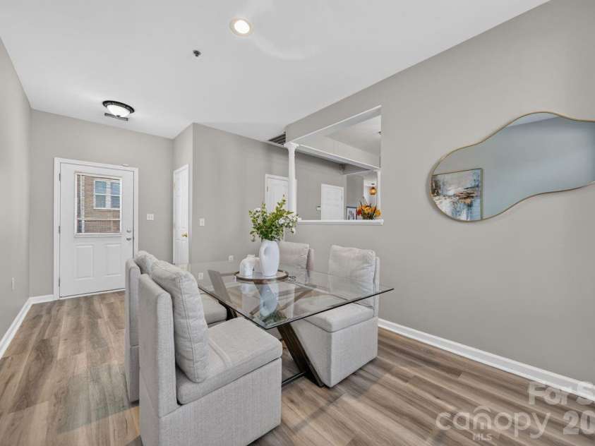 601 Davidson Street, Charlotte, NC 28202.  MLS# CAR4422859, YatesRealty ID 50638. 