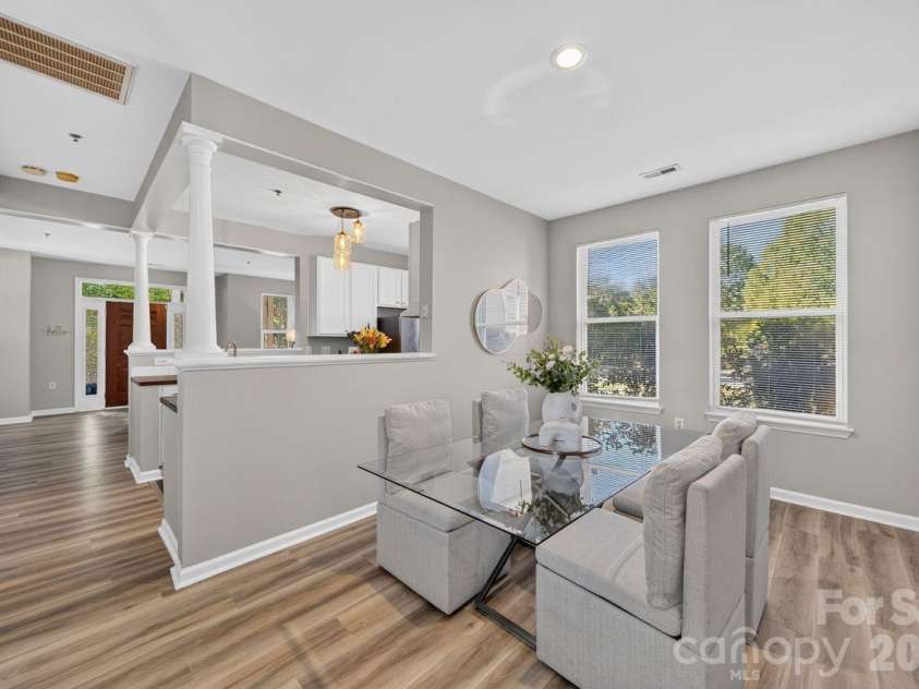 601 Davidson Street, Charlotte, NC 28202.  MLS# CAR4422859, YatesRealty ID 50638. 