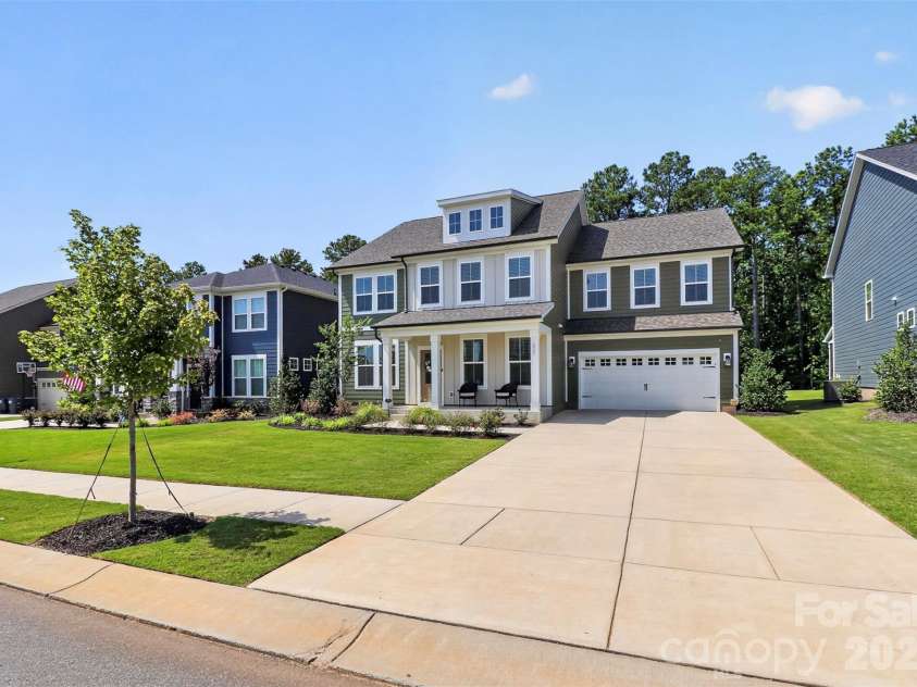 235 Supernova Drive, York, SC 29745.  MLS# CAR4417452, YatesRealty ID 50640. 