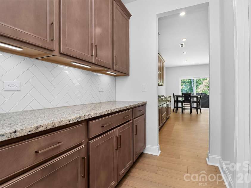 235 Supernova Drive, York, SC 29745.  MLS# CAR4417452, YatesRealty ID 50640. Butler pantry