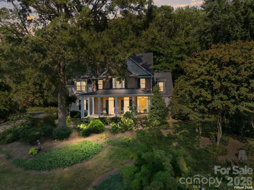 1075 Glenfield Drive, Salisbury, NC 28147.  MLS# CAR4422693, YatesRealty ID 50642. 