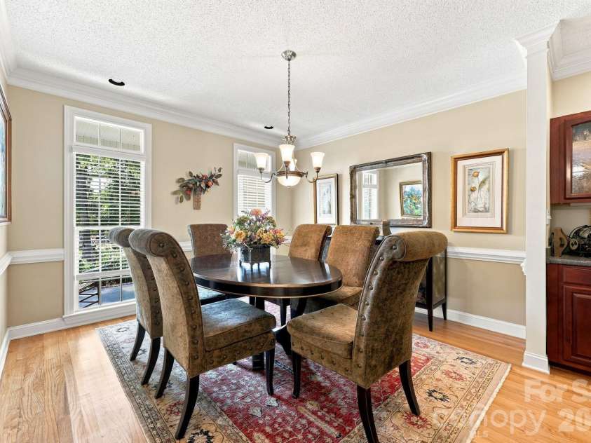 1075 Glenfield Drive, Salisbury, NC 28147.  MLS# CAR4422693, YatesRealty ID 50642. 