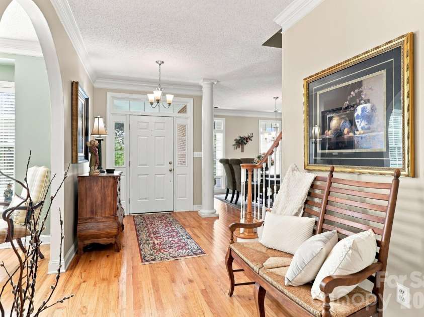 1075 Glenfield Drive, Salisbury, NC 28147.  MLS# CAR4422693, YatesRealty ID 50642. 