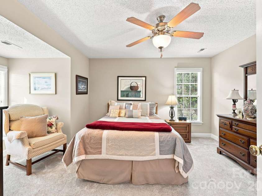 1075 Glenfield Drive, Salisbury, NC 28147.  MLS# CAR4422693, YatesRealty ID 50642. 