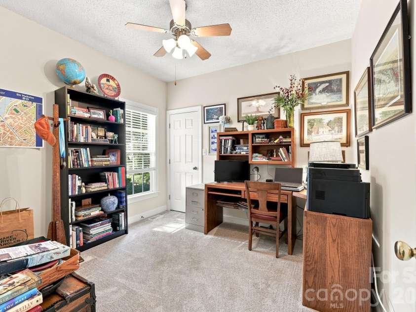 1075 Glenfield Drive, Salisbury, NC 28147.  MLS# CAR4422693, YatesRealty ID 50642. 