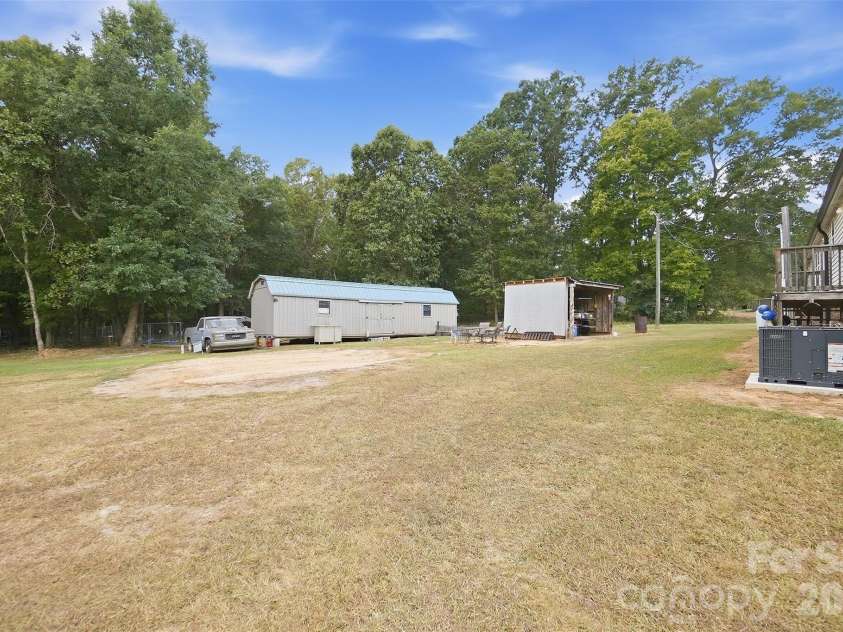 4688 Taxahaw Road, Lancaster, SC 29720.  MLS# CAR4422961, YatesRealty ID 50644. 