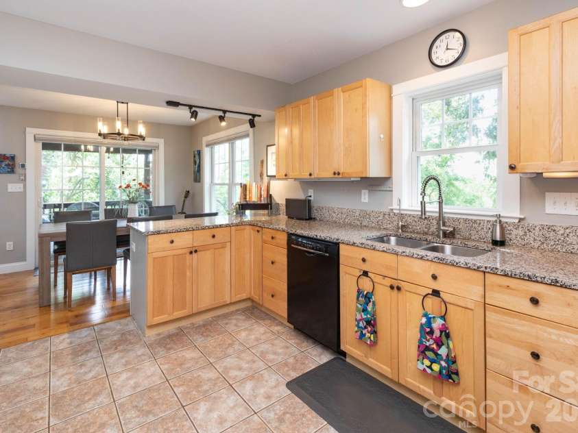 278 Brevard Road, Asheville, NC 28806.  MLS# CAR4408932, YatesRealty ID 50646. Kitchen