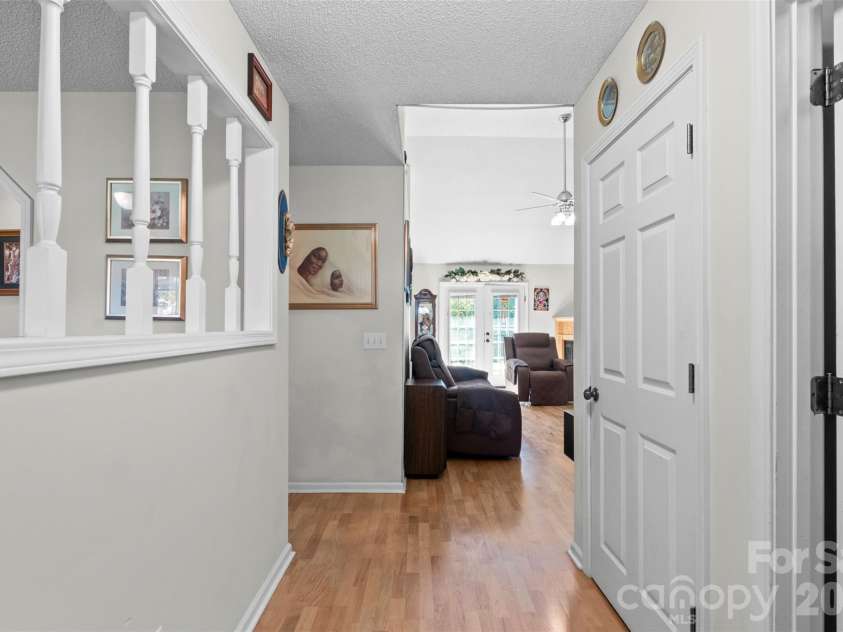 3110 Tamarah Way, Sumter, SC 29154.  MLS# CAR4423593, YatesRealty ID 50647. 
