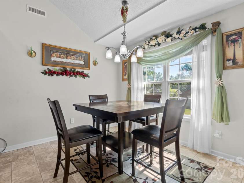 3110 Tamarah Way, Sumter, SC 29154.  MLS# CAR4423593, YatesRealty ID 50647. 