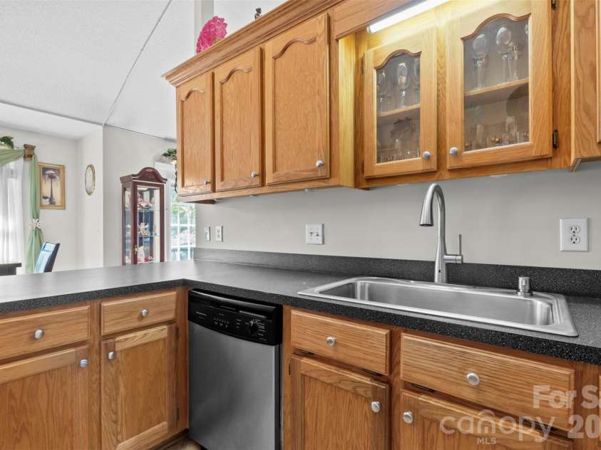 3110 Tamarah Way, Sumter, SC 29154.  MLS# CAR4423593, YatesRealty ID 50647. 