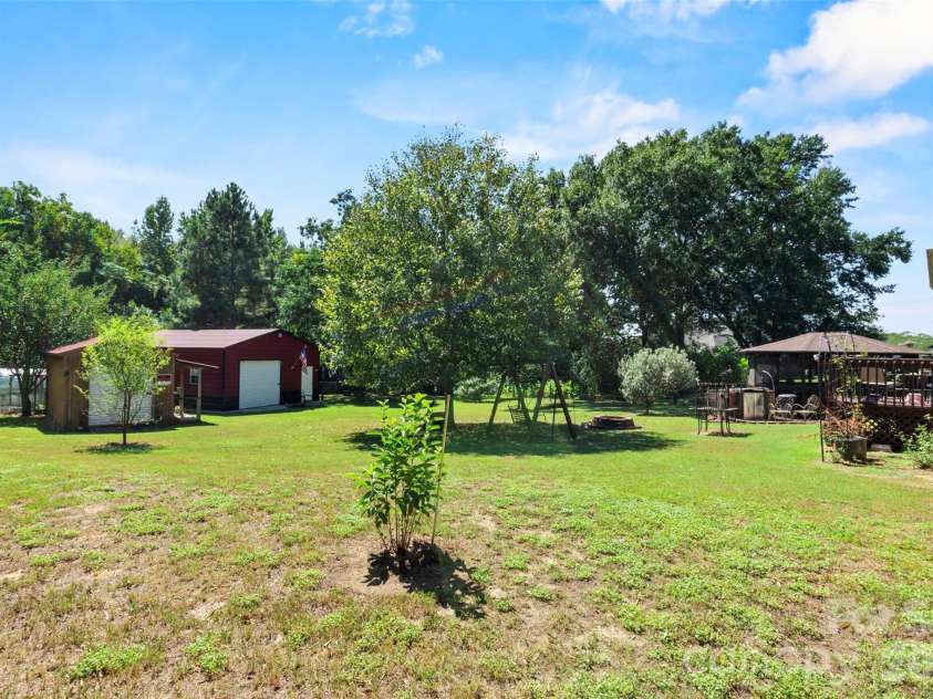 3110 Tamarah Way, Sumter, SC 29154.  MLS# CAR4423593, YatesRealty ID 50647. 