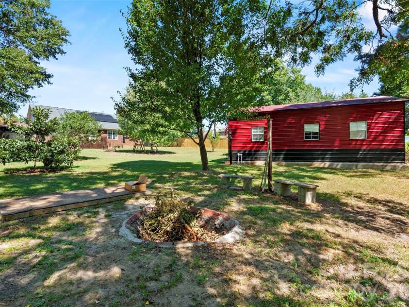 3110 Tamarah Way, Sumter, SC 29154.  MLS# CAR4423593, YatesRealty ID 50647. 