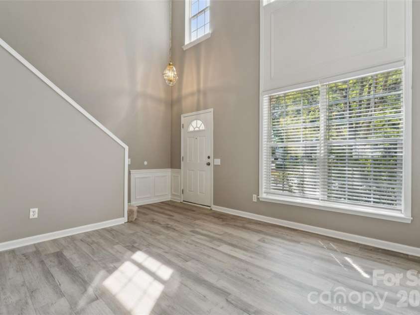 8819 Ormeau Drive, Charlotte, NC 28277.  MLS# CAR4422498, YatesRealty ID 50648. 
