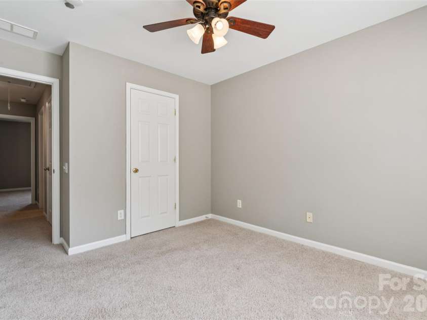 8819 Ormeau Drive, Charlotte, NC 28277.  MLS# CAR4422498, YatesRealty ID 50648. 