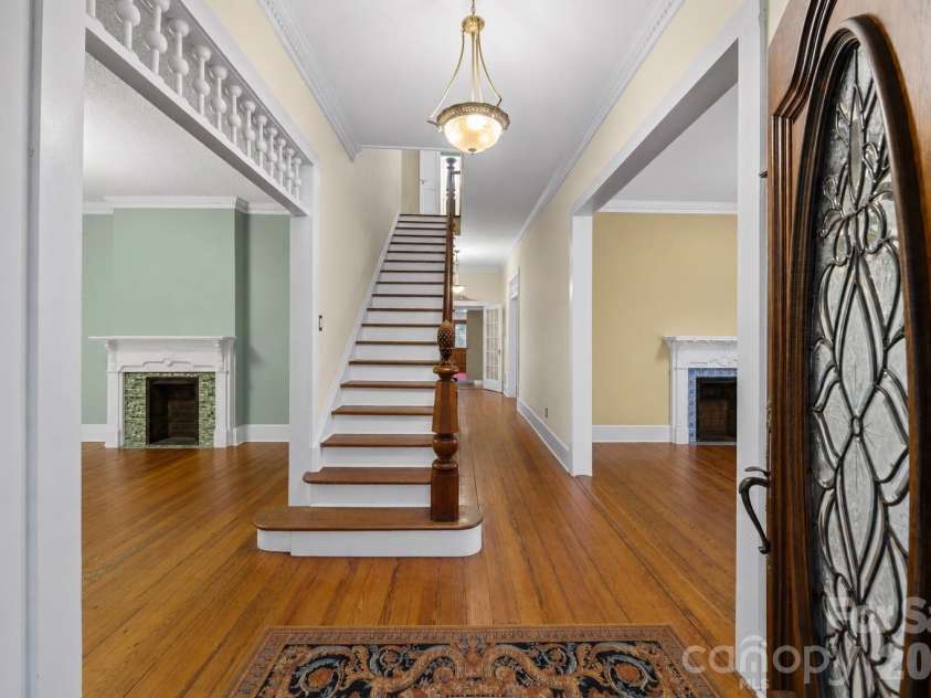 229 Race Street, Statesville, NC 28677.  MLS# CAR4355545, YatesRealty ID 5065. Virtually Empty front entryway