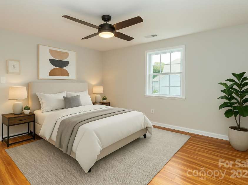 3210 Selwyn Farms Lane, Charlotte, NC 28209.  MLS# CAR4241190, YatesRealty ID 5065. 
